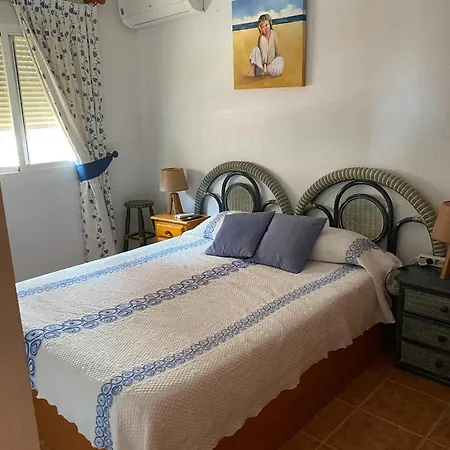 Comfortable In Orihuela, 56 Sq. M With Shared Pool. *
