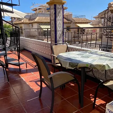 Comfortable In Orihuela, 56 Sq. M With Shared Pool. Apartament