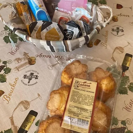 Comfortable In Orihuela, 56 Sq. M With Shared Pool. Apartment *