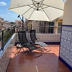 Comfortable In Orihuela, 56 Sq. M With Shared Pool. דירה
