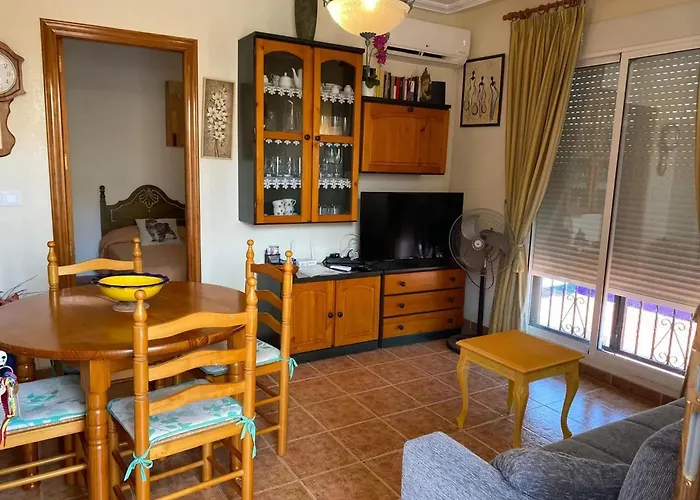 Comfortable In Orihuela, 56 Sq. M With Shared Pool. Ориуэла